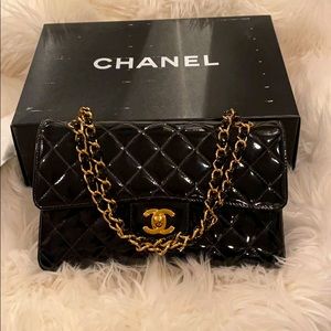 Chanel Vintage Small Classic Flap Patent Black